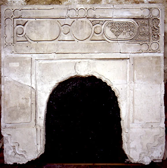 Museo de León: Edad Media - VANO (chimenea)
